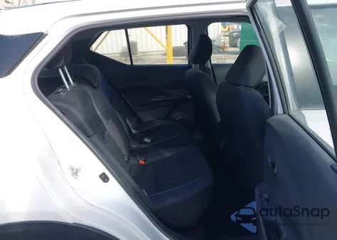 2022 Nissan Kicks S Xtronic Cvt z USA, uszkodzony, nr VIN 3N1CP5BVXNL522503